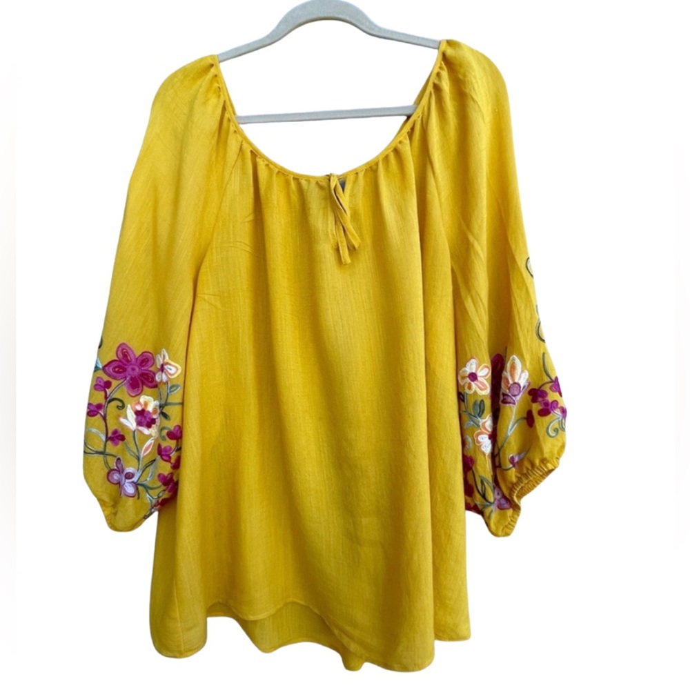 Olivia & Martin 3X Embroidered Scoop Boho Top